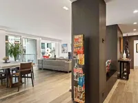 Недвижимость Apartment 5 rooms: 6