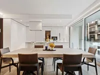 Недвижимость Apartment 5 rooms: 9