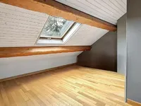 Недвижимость Single house 6 rooms: 9
