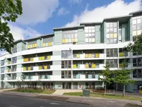 Недвижимость Clarence Avenue: 6