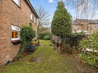 Недвижимость Westcott Road: 10