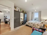 Недвижимость East Acton Lane, London, 7: 3