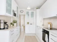 Недвижимость Apartment 4 rooms: 5