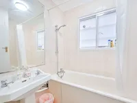 Недвижимость Oman Avenue, Cricklewood: 1