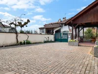 Недвижимость Single house 8 rooms: 5