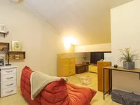 Недвижимость Apartment 6 rooms: 8