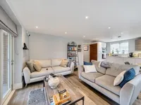 Недвижимость Ashridge Close: 17