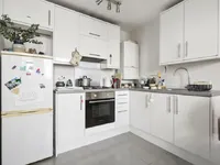 Недвижимость Shaftesbury Road: 22