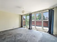 Недвижимость Gresham Road: 11