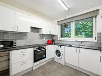 Недвижимость Gresham Road: 16