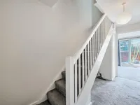 Недвижимость Gresham Road: 18