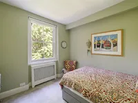 Недвижимость Finborough Road: 11