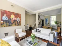 Недвижимость Finborough Road: 22