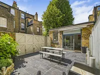 Недвижимость Sydney Street: 4