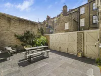 Недвижимость Sydney Street: 5