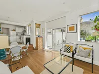 Недвижимость Sydney Street: 9