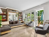 Недвижимость Buxton Street: 10