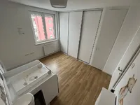 Недвижимость Трехкомнатная квартира в Новом Виче: 4