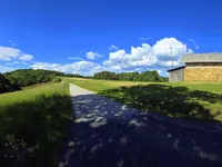 Недвижимость Дом Град.: 23