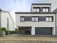 Недвижимость House 4 bedrooms for sale in Peppange: 2