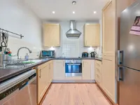 Недвижимость All Saints Road, Acton: 6