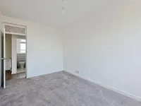 Недвижимость Rollo Court, Strasburg Road: 8