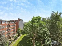 Недвижимость Rollo Court, Strasburg Road: 10