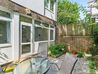 Недвижимость John Parker Square: 5