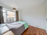 Недвижимость St. Saviours Estate, Abbey Street: 8