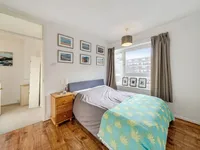 Недвижимость St. Saviours Estate, Abbey Street: 13