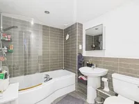 Недвижимость Phoenix Way, Battersea: 2
