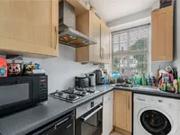 Недвижимость 19 West Heath Court, North End Road: 6