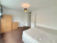 Недвижимость Barclay Close: 2