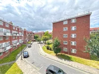 Недвижимость Barclay Close: 6