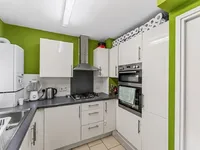 Недвижимость Battersea Church Road: 1