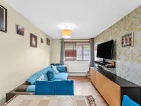 Недвижимость Battersea Church Road: 8