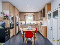 Недвижимость Semi-detached house 6 bedrooms for sale in Capellen: 5