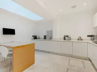 Недвижимость 4 Guthrie Street: 1