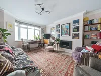 Недвижимость Vale Court, The Vale: 6