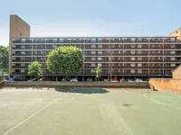 Недвижимость Layard Square: 4