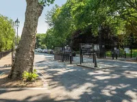 Недвижимость Layard Square: 5