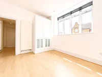 Недвижимость Bernhard Baron House, Henriques Street: 1