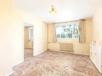 Недвижимость Upper Richmond Road: 2