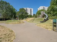 Недвижимость Avenue Road: 2
