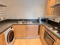 Недвижимость Trentham Court, Victoria Road, North Acton: 13