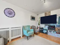 Недвижимость St. Albans Road, London, 8: 7
