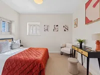 Недвижимость Shortcroft Mead Court, Cooper Road, London.: 5