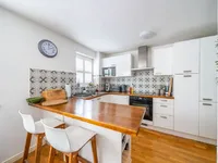 Недвижимость John Archer Way: 10