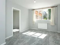 Недвижимость Upper Richmond Road: 5