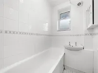 Недвижимость Rogers Estate, Globe Road: 3